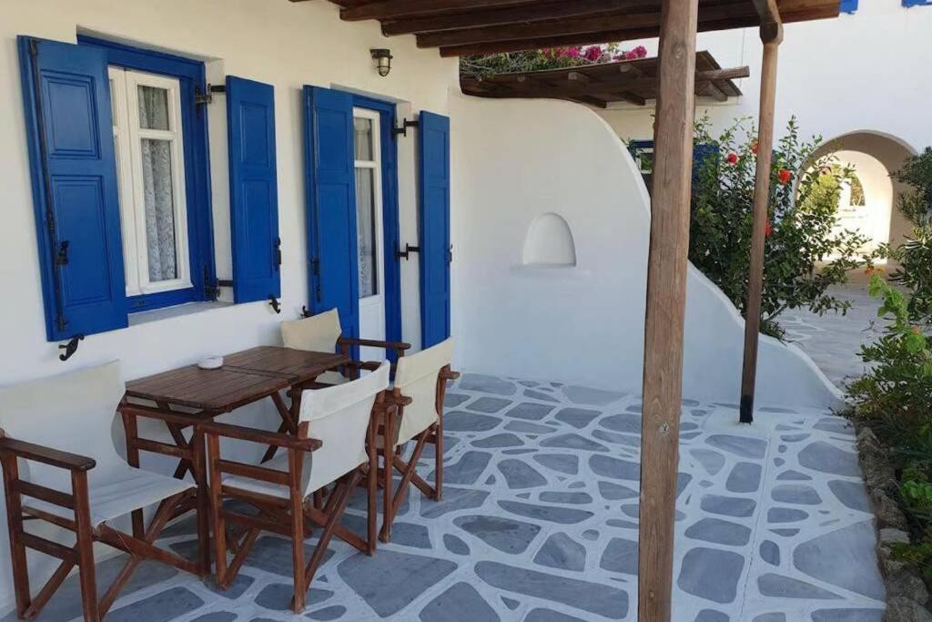 Pigeon House Ornos Beach Mykonos Town Exterior photo