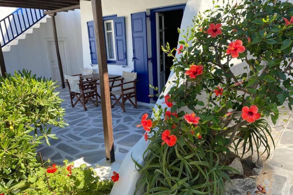 Pigeon House Ornos Beach Mykonos Town Exterior photo